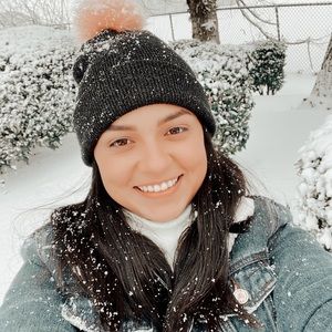 Meet your Posher, Emily